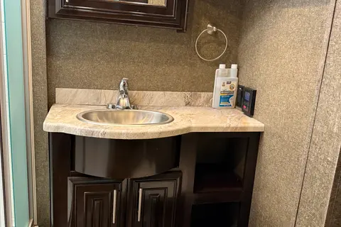 The Adventure House on Wheels