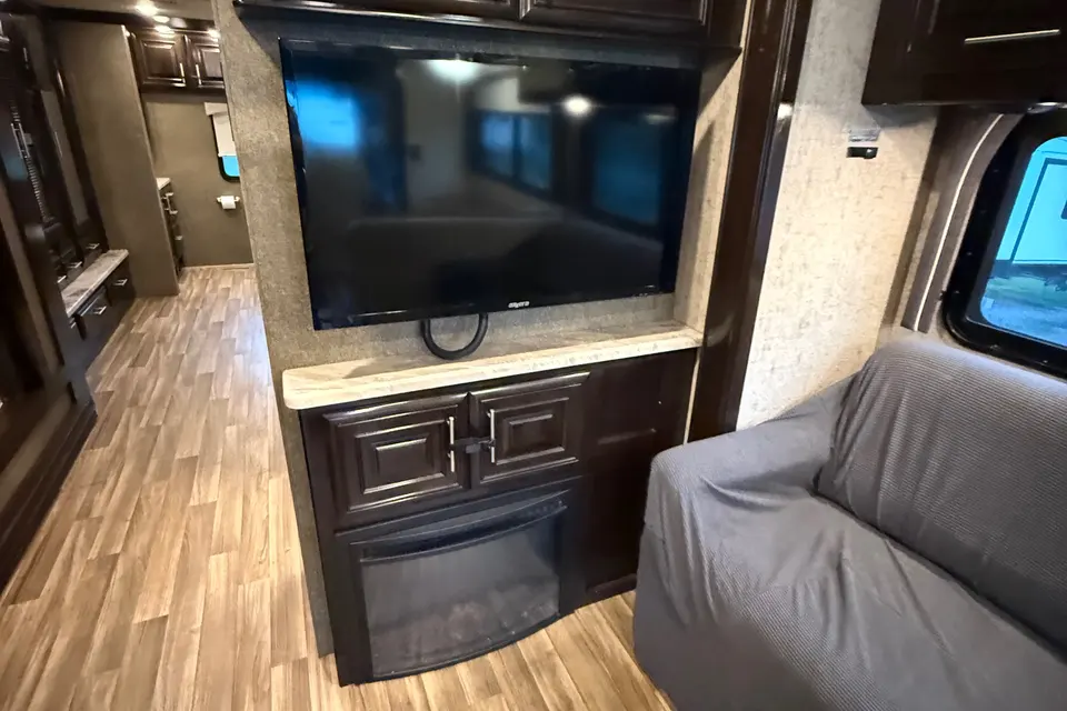 The Adventure House on Wheels