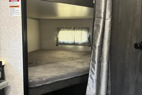 Suite On Wheels
