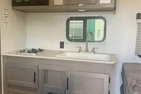 2021 - Gulf Stream Ameri-Lite 197BH Roulotte