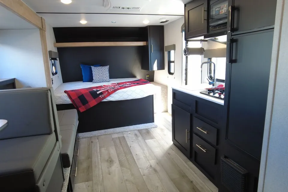 Cody and Katie's Keystone Springdale 1860ss Travel Trailer
