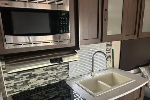 Stephen's Forest River 261BHXL Salem Cruise Lite Travel Trailer