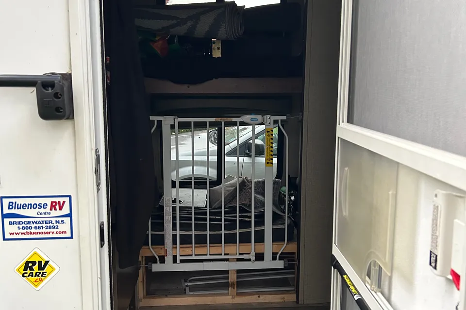 Mark's Travel Lite RV Aura Travel Trailer