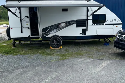 Mark's Travel Lite RV Aura Travel Trailer