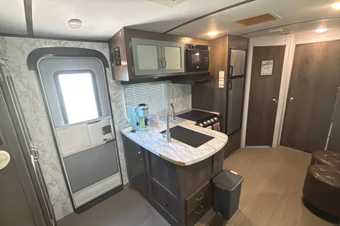 Oasis on Wheels