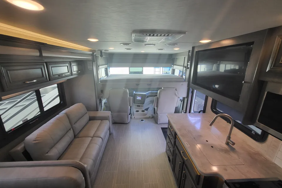 Mitchell's Entegra Coach vision xl Class A