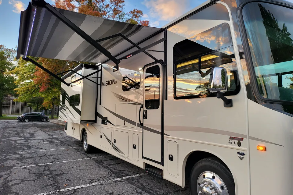 Mitchell's Entegra Coach vision xl Class A