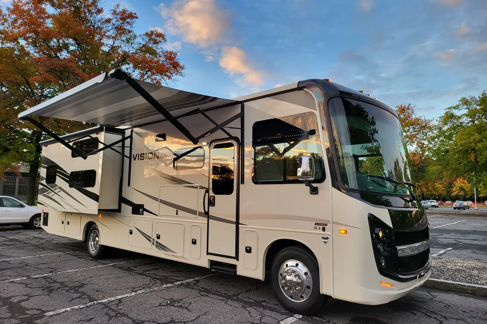 Mitchell's Entegra Coach vision xl Class A