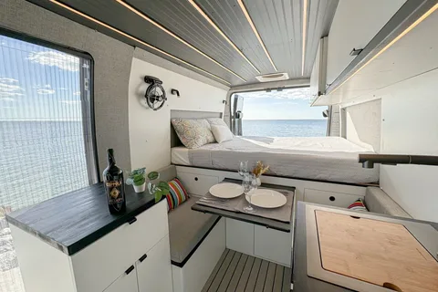 Off Grid Comfy Campervan