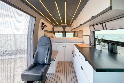 Off Grid Comfy Campervan