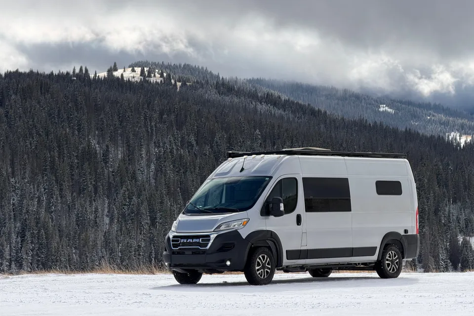Off Grid Comfy Campervan