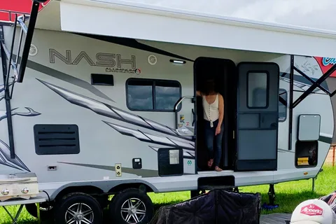 Off Grid Palace