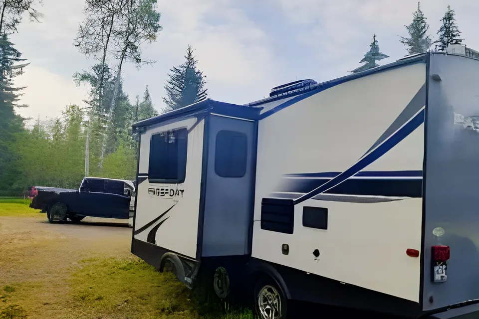 Dj's keystone Passport 2210RBWE Travel Trailer