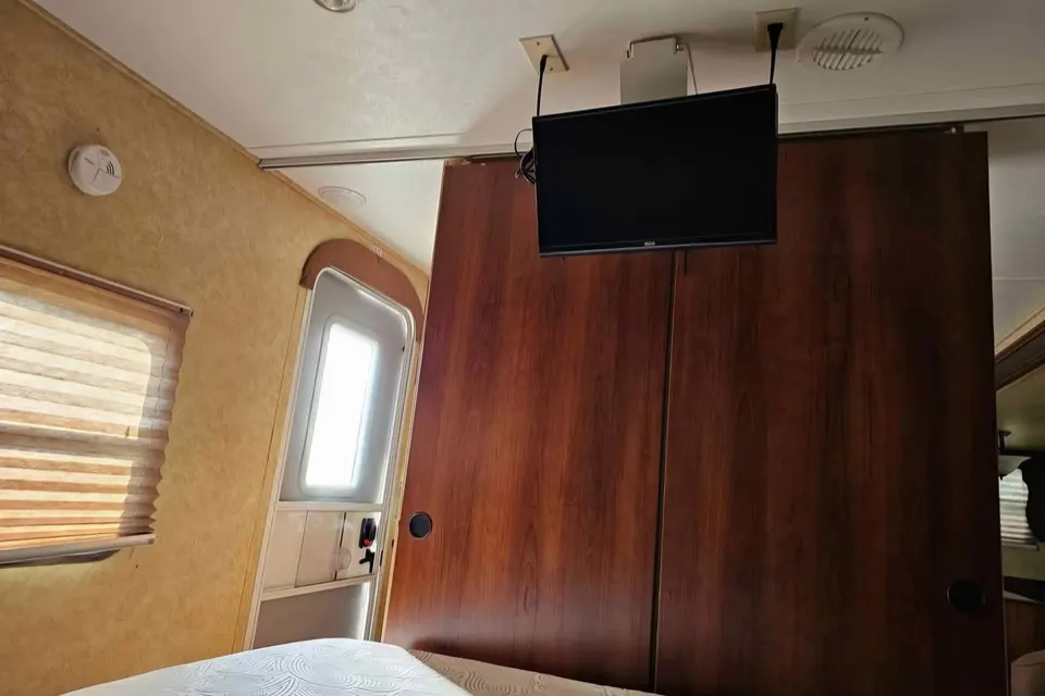 Allan's Forest River Lacrosse luxury lite Travel Trailer