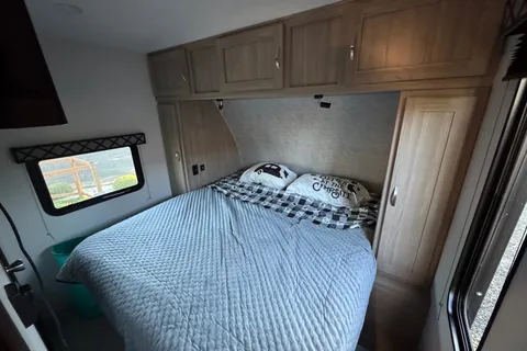 B&C’s adventure RV