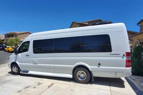 Mercedes Coachmen Campervan