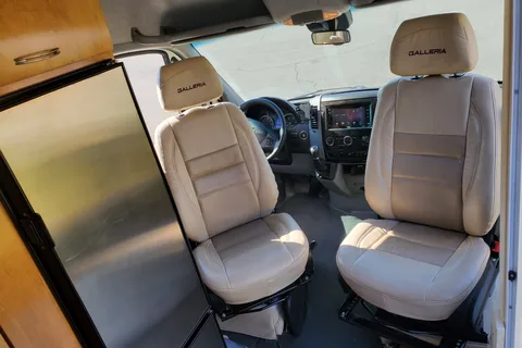 Mercedes Coachmen Campervan