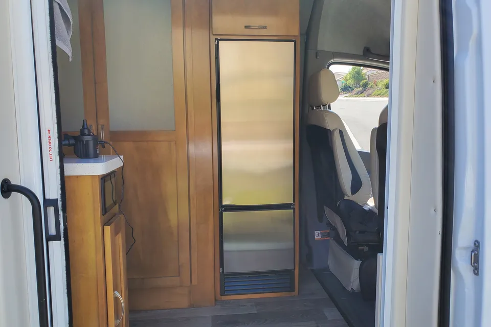 Mercedes Coachmen Campervan