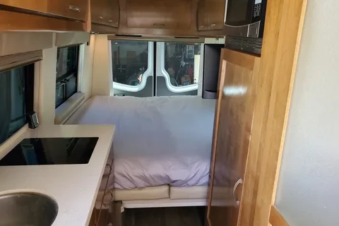 Mercedes Coachmen Campervan