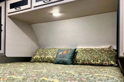Spruce Moose Glamping — ***BRAND NEW*** 2024 Heartland Mallard M26 (32 ft)