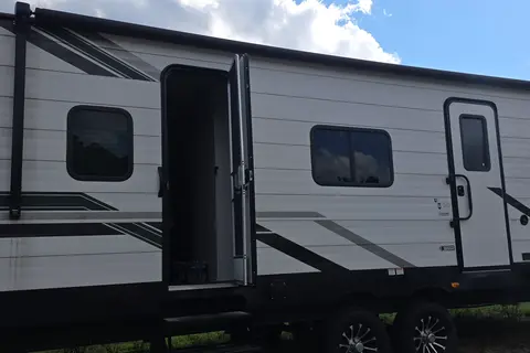 2025 Eddie Bauer Travel Trailer | Sleeps 5 | Pet Friendly