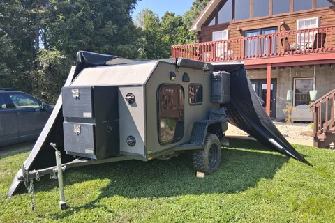 Jay's Tiny Camper Company Rugged Rhino Micro Trailer