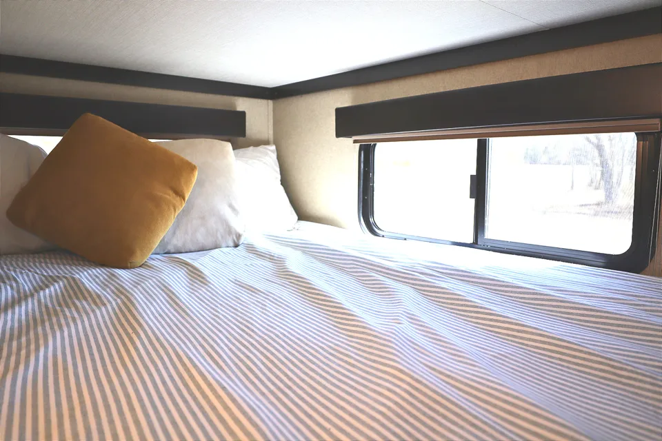 Paradise Hideaway | Delivered RV Rental | Sleeps 6
