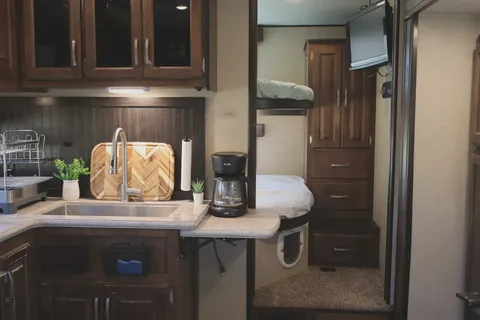 Reflections in Paradise | Delivered RV | Sleeps 10