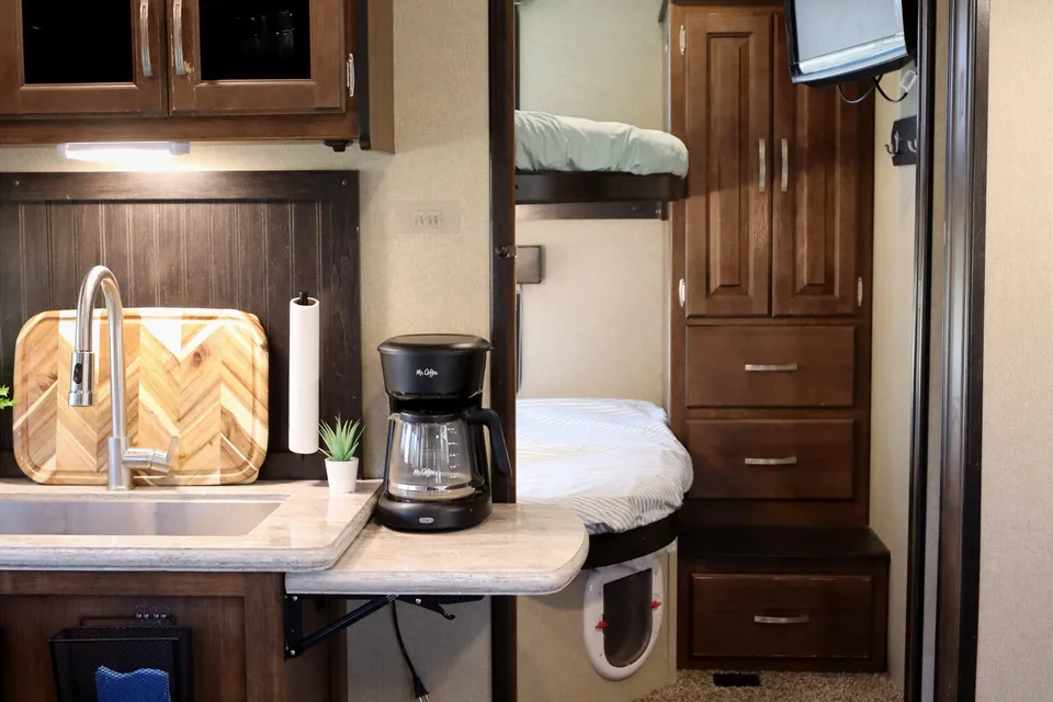 Paradise Hideaway | Delivered RV Rental | Sleeps 6