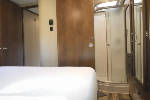 Reflections in Paradise | Delivered RV | Sleeps 10