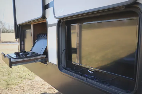 Reflections in Paradise | Delivered RV | Sleeps 10