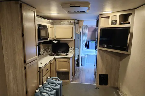 Mike's Riverside RV Retro 827 Toy Hauler