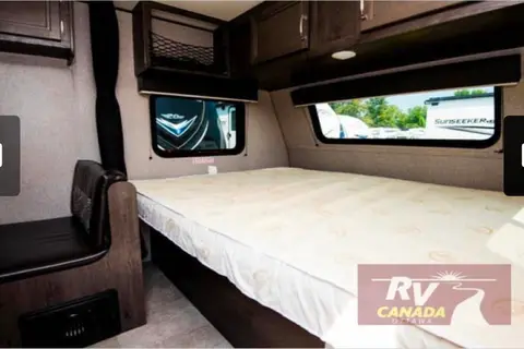 Trevor 's Jayco 174bh Travel Trailer