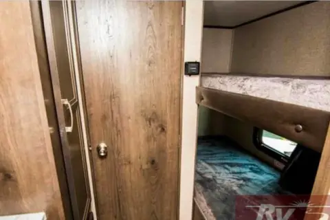 Trevor 's Jayco 174bh Travel Trailer