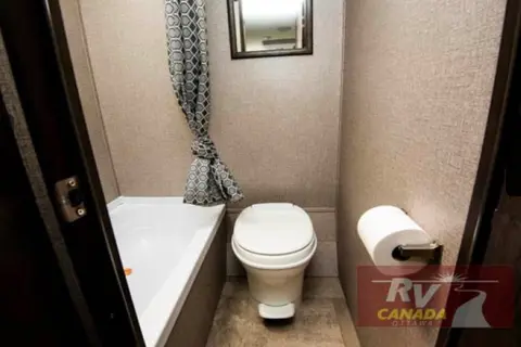 Trevor 's Jayco 174bh Travel Trailer