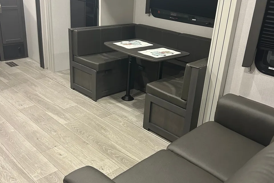 2025 Keystone Cougar Sport Fifth Wheel