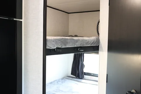 Bigfoot outdoor Rentals, Jayco Jay Flight 197 Travel Trailer