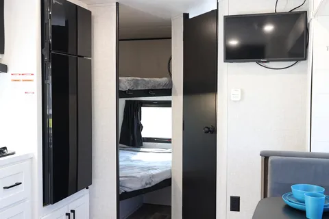 Bigfoot outdoor Rentals, Jayco Jay Flight 197 Travel Trailer