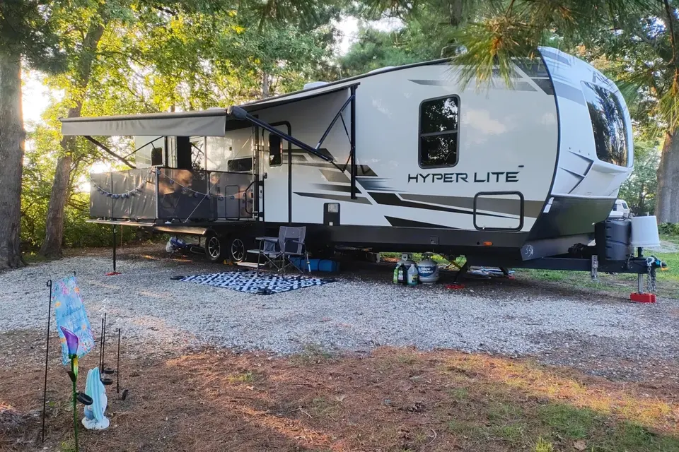 Kyper- The Hyper Lite Elite Experience; EPICALLY UNFORGETTABLE