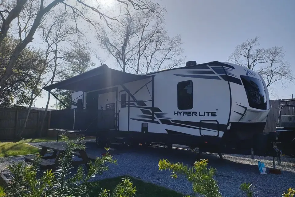 Kyper- The Hyper Lite Elite Experience; EPICALLY UNFORGETTABLE