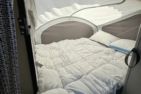 THE HAPPY CAMPER