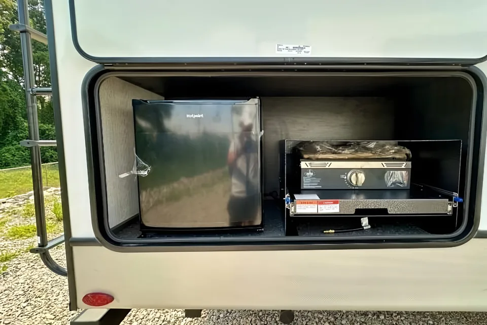 Jeff and Jen's Cougars Den II