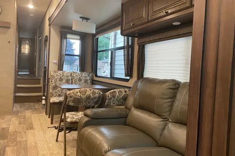 Heartland Elkridge Fifth Wheel