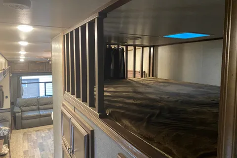 Heartland Elkridge Fifth Wheel