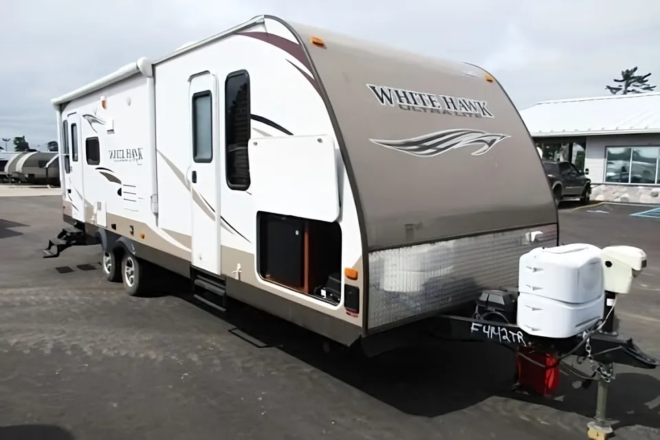 Frank's Jayco Whitehawk Ultra Light 27DSRL Travel Trailer