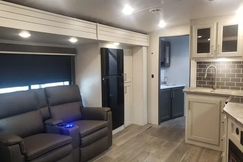 Cougar Den III