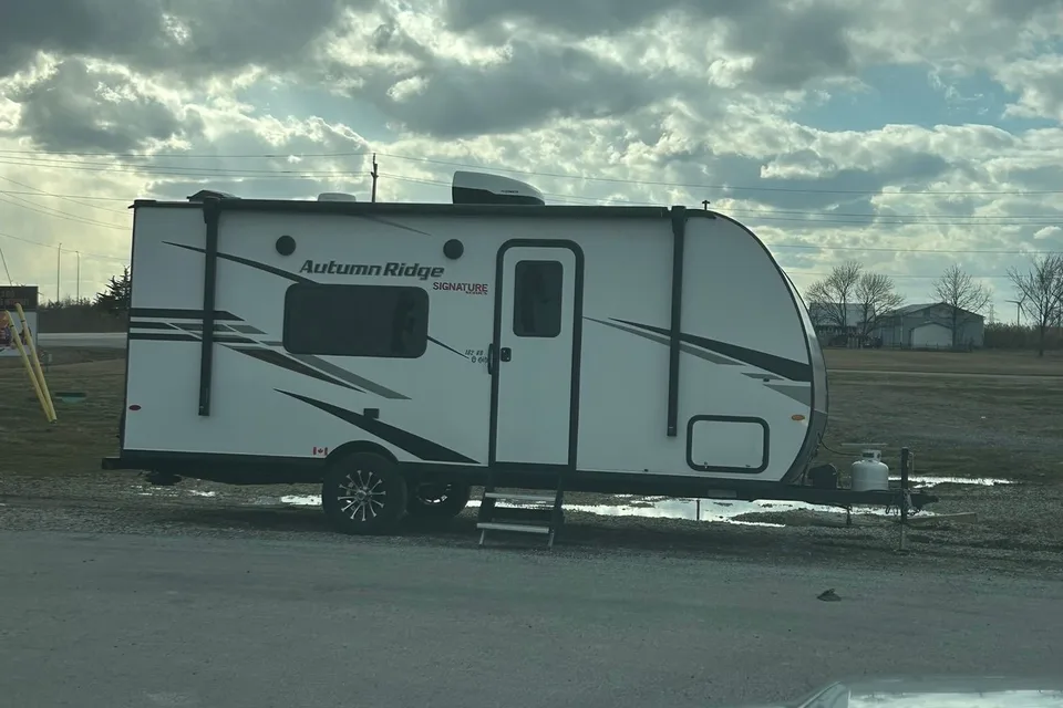 Starcraft Autumn Ridge 182 RB Travel Trailer