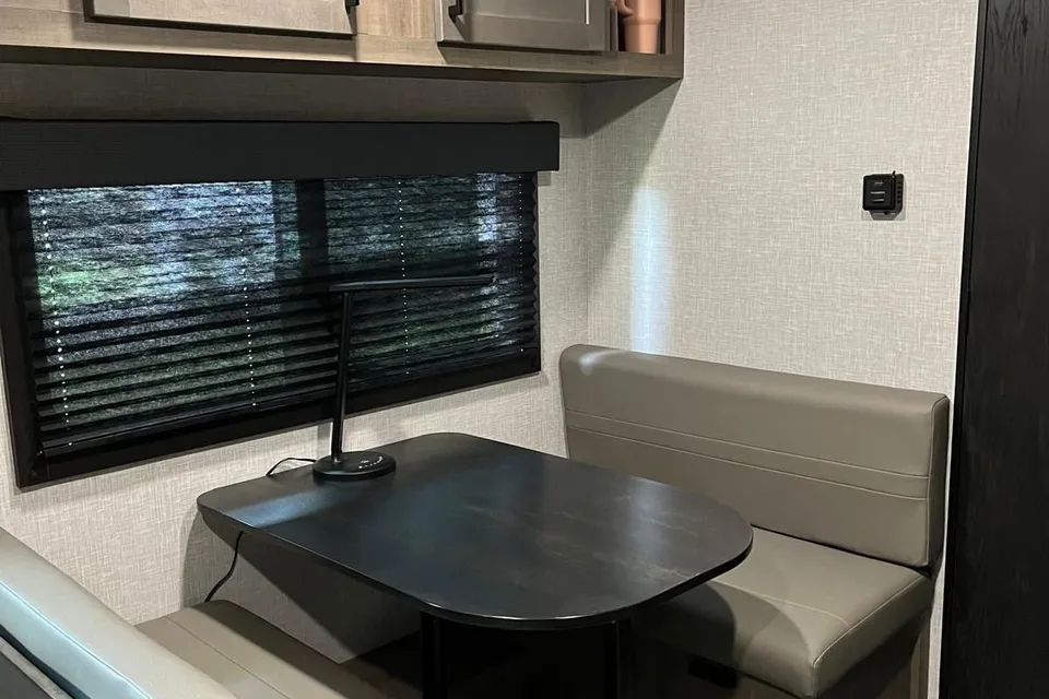 Starcraft Autumn Ridge 182 RB Travel Trailer