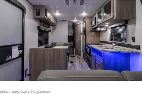 MELODY's Crossroads Zinger Lite 252BH Travel Trailer