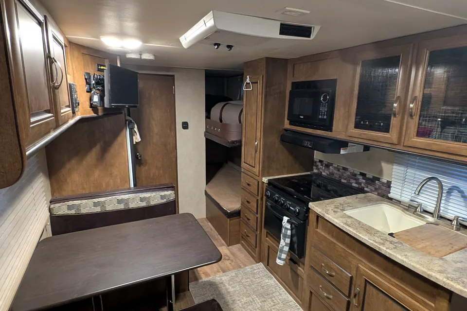 Sean's Forest River Island wild Travel Trailer